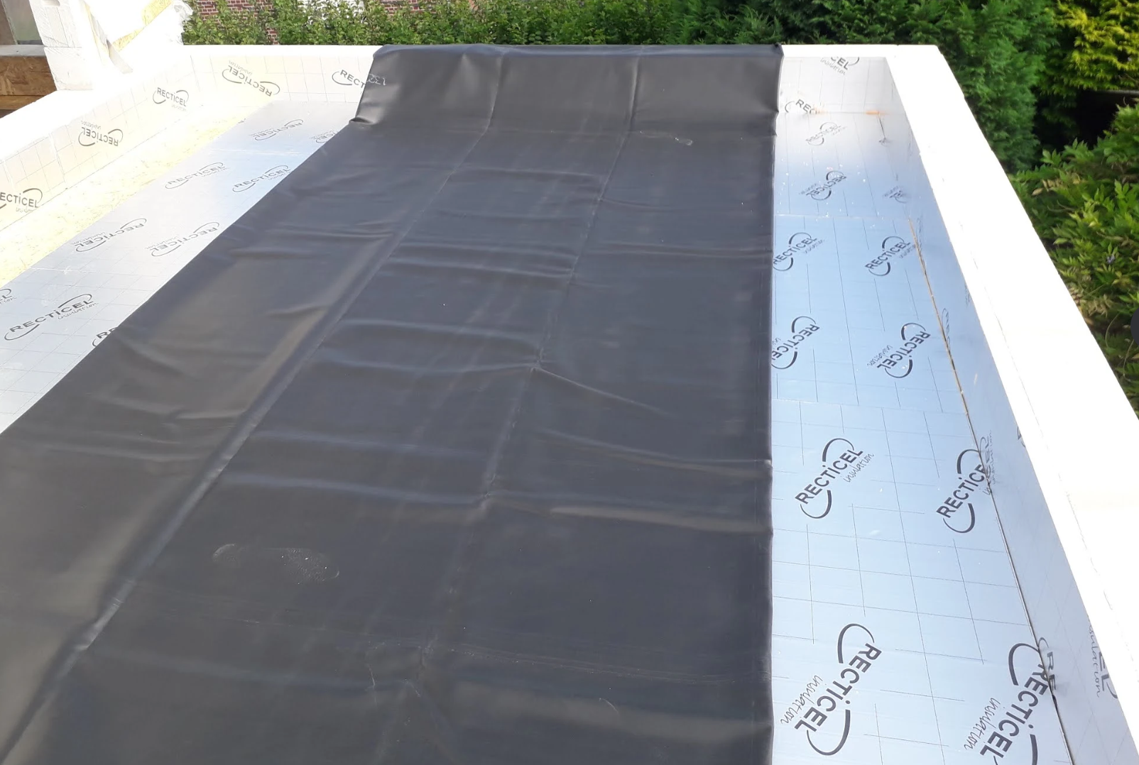 Welke kleur EPDM bestaat er?