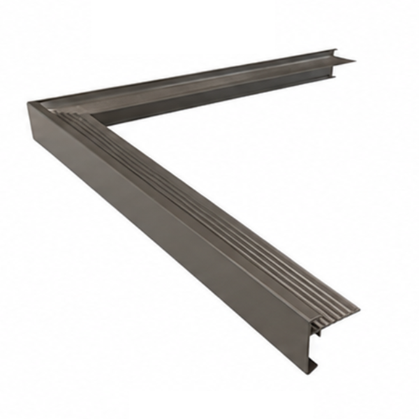 Roval angle extérieur 45/45 RAL7039 gris quartz mat